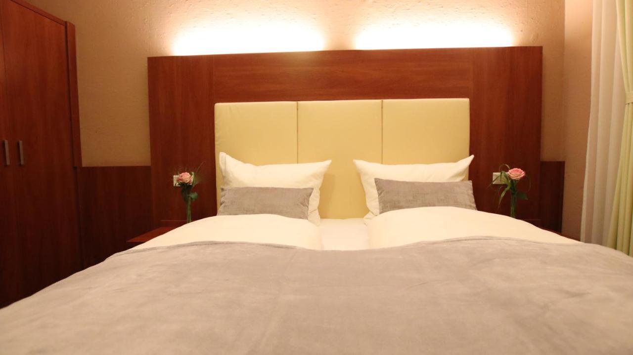 Hotel Wahlster Saarbrücken Eksteriør bilde